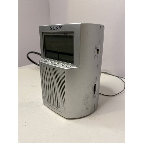 Sony Dream Machine AM /FM Clock Radio - Model ICF-C793 Tested Works - Picture 8 of 12